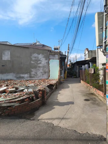 Bán lô đất đường xe hơi thông , Tân Vạn .P. Biên Hoà, gần chợ , trường học.Giá Công Nhân