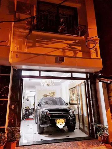 💥 PHÙNG HƯNG 45M² – Ô TÔ ĐỖ CỬA VÀO NHÀ – 2 THOÁNG – Ô CHỜ THANG MÁY – Giá 11,5tỷ