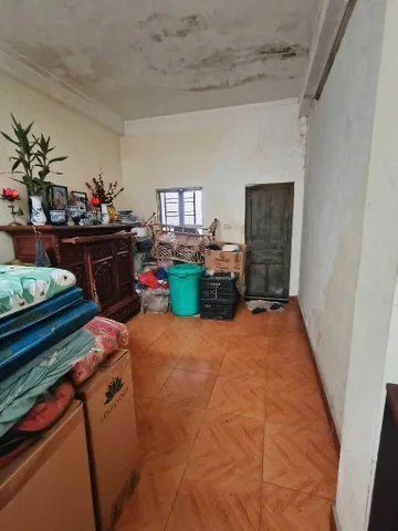 Giảm chào 2 lần gần 2 tỷ cần bán nhà 4 tầng dân xây phố 8-3 ngõ thông hai bà trưng