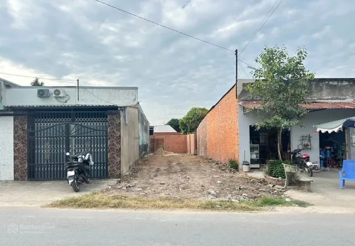 Cần bán gấp 150m2 full thổ , ngay X.An Tịnh , Trảng Bàng Giá 750 triệu