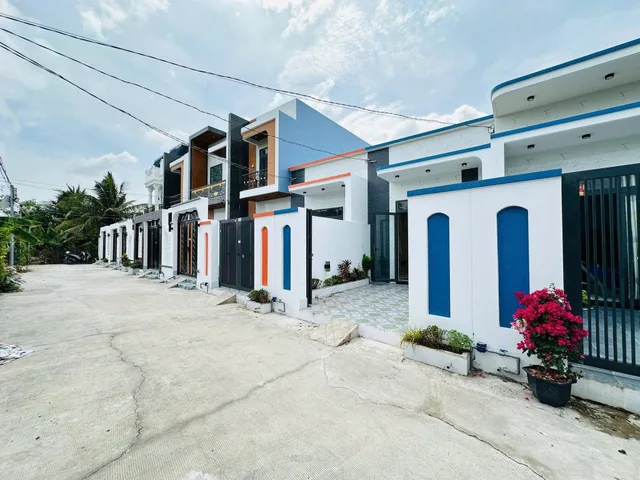 Bán gấp nhà định cư nước ngoài