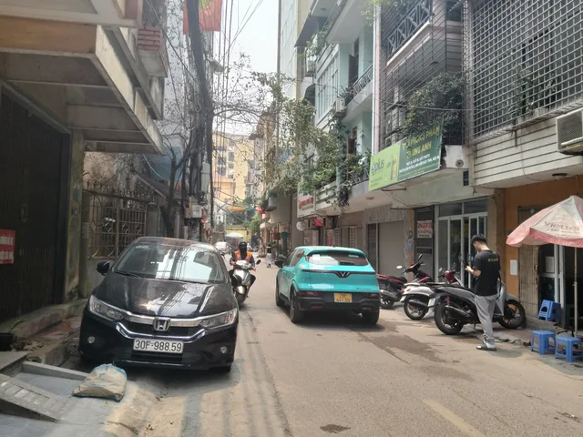 Chính chủ bán nhà mặt phố Đại An, Văn Quán