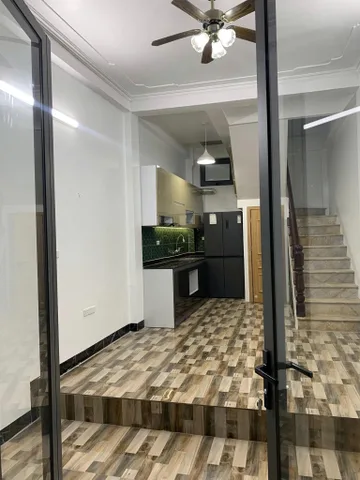 Cho Thuê Nhà Ngõ 49 Quốc Tử Giám 30M² 5 Tầng 3 Ngủ - 2 Mặt Thoáng -Ngõ Xe Ba Gác - Giá Thuê 15tr
