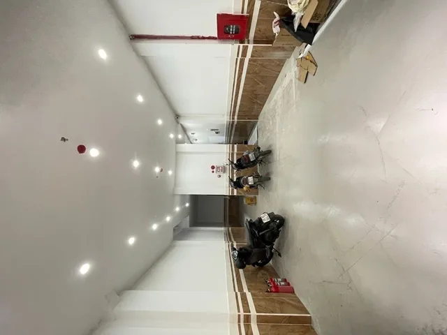 2x.x tỷ – Tòa CCMN phố Tạ Quang Bửu 90m² x 5 tầng thang máy, 15 phòng khép kín, dòng tiền gần 100 triệu/tháng.
