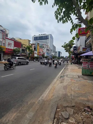 NHÀ THANG MÁY GẦN GA T3 - K300 - GARA XE HƠI - FULL NỘI THẤT CAO CẤP