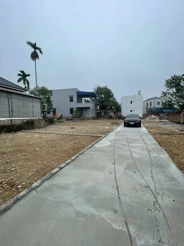 Bán cắt lỗ 51.5 m Thôn 1 Thiên Hương ngay chợ cóc ngõ ô tô. Ngay chợ .l/h;076.231.9990 em Thúy