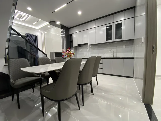 BÁN NHÀ GẦN CHỢ HÓA AN – SỔ RIÊNG – Ở NGAY, Thiết kế hiện đại