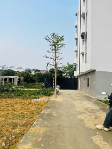 Đất nền gần cổng DH Quốc Gia - full thổ - xây trọ