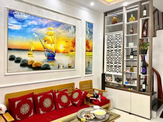 Cho thuê nhà riêng đường Minh Khai, quận Hai Bà Trưng 32M x 5T FULL ĐỒ giá 12 triệu