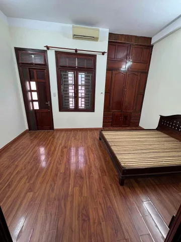 Bán nhà 2 tầng mặt tiền Nguyễn Giản Thanh , Thanh Khê
