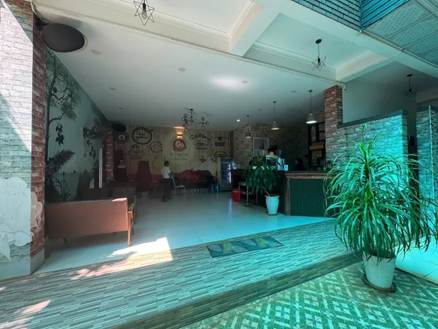 Bán quán CF mặt tiền chính Y Moan …
Diện tích 300m2.giá 14ty2