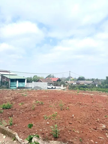 đất phường đường ô tô thông thoáng  
Diện tích 95m2 giá 750tr