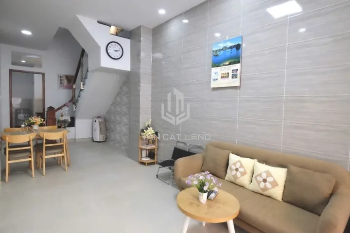 🔥 NHÀ MỚI TINH - CHO THUÊ NHÀ NGUYÊN CĂN 1 TRỆT 2 LẦU ĐƯỜNG LÝ TỰ TRỌNG – 4PN 5WC – NGAY TRUNG TÂM TÀI CHÍNH VŨNG TÀU 🔥