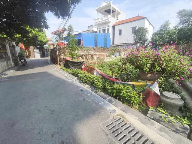 Bán đất Lương Quy xã Thư Lâm 69,7m2 đường ô tô thông vuông đẹp