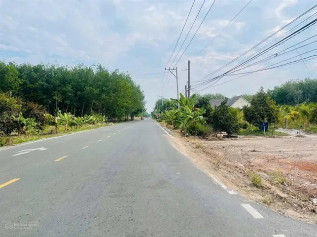 Bán gấp lô đất 350m2 có sẵn 100m2 thổ cư, ngay sau chợ An Linh cách đường DH507 100m, giá chỉ 690tr