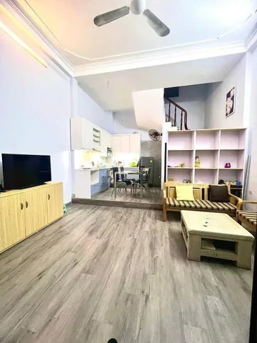 Cho thuê nhà ngõ 379 Đội Cấn, Ba Đình 30M x 4T giá 12 triệu 20M RA Ô TÔ