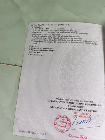 Có nhà và ôt 12m đang bán hàng gần trường học 30m