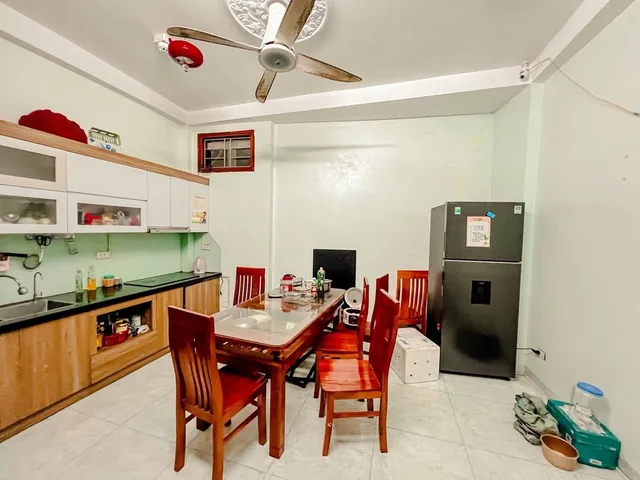 🏡 BÁN NHÀ 259 YÊN HÒA, CẦU GIẤY – 41M² x 5 TẦNG – 6 PN – NGÕ Ô TÔ TRÁNH THÔNG HẠ YÊN QUYẾT – GẦN CV CẦU GIẤY – CHỈ 11 TỶ 📍