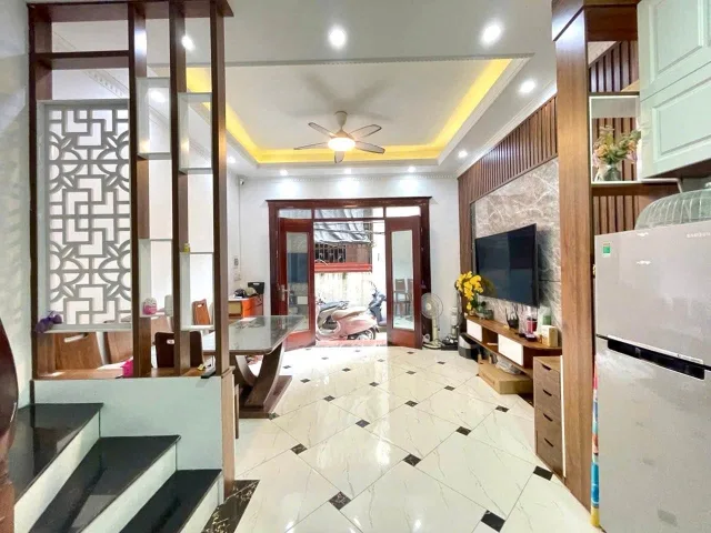 Bán đất 40m² full thổ cư ngang 4m giá 2 tỷ tại Phường Vĩnh Tuy