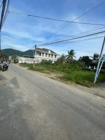 cần bán đất 3 mặt tiền, trung tâm phước đồng. Phù hợp đầu tư phân lô tách thửa 580,1m2 ngang 29,46m