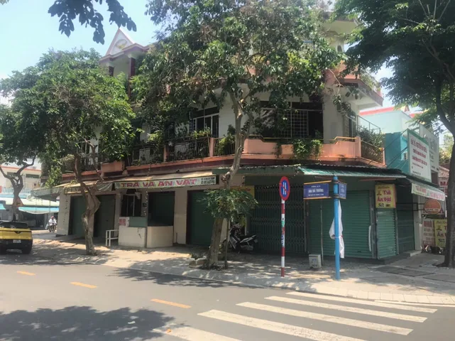 Bán nhà 3mt đường Hai Bà Trưng 
Gần chợ bà Rịa.  8 x 26