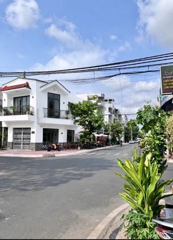 Bán nhà 65m² full thổ cư ngang 4m giá 9.7 tỷ tại Phường Bình Trị Đông