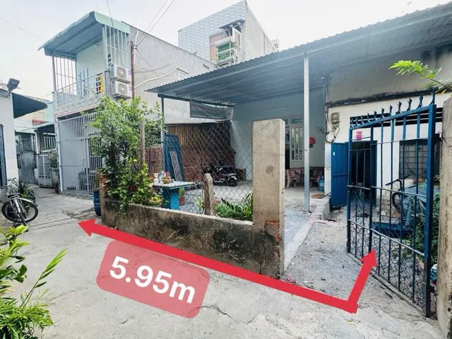 Nhà cấp 4 - 123m2  - 3 phòng ngủ - Ngang 5.9m - Hẻm xe máy - 4 tỷ tl