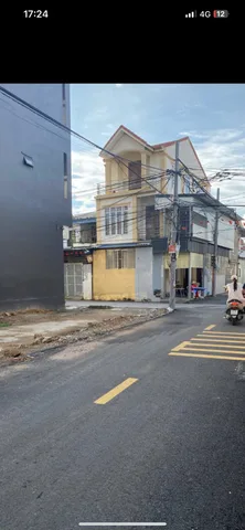 Bán 93 m Ngũ Lão đường nhựa , xung quanh dân cư đông đúc.l/h:076.231.9990 em Thúy
