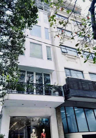 Mặt phố Hoàn Kiếm 💥 Di sản lõi nội đô - 3 mặt thoáng vĩnh viễn - Khẳng định vị thế - 96m2 x 6 tầng thang máy