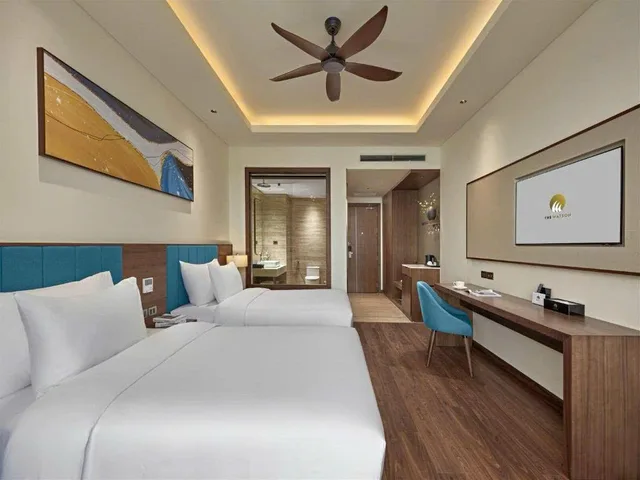 Bán khách sạn mặt đường Hoàng Quốc Việt Bãi Cháy 0931520246