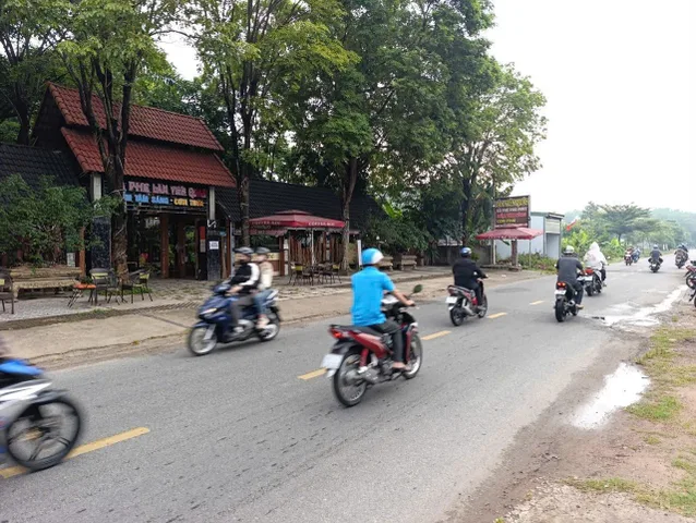 Bán đất 200m² có sẵn 60m² thổ cư ngang 5m giá 2.3 tỷ tại Phường Chánh Phú Hòa
