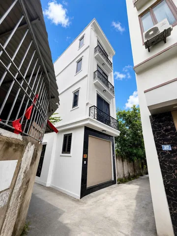 Siêu phẩm Lô góc 2 MT Nở Hậu 36m2 4T ô tô nhỏ , ngõ thông tứ tung, Gần kề vành đai 3.5