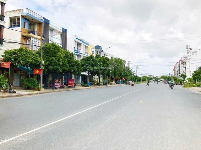 ĐỒNG NAI CHÍNH THỨC LÊN THÀNH PHỐ-NÊN MUA ĐẤT BÂY ĐỂ ĐẦU TƯ CÓ LỢI NHUẬN-SỔ SẴN-FULL THỔ CƯ- CHỈ TƯ  12TR/