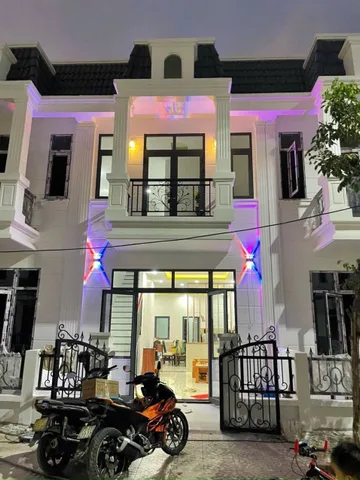 Bán nhà sổ hoàn công ngay chợ Tân Hiệp Bình Dương cũ
