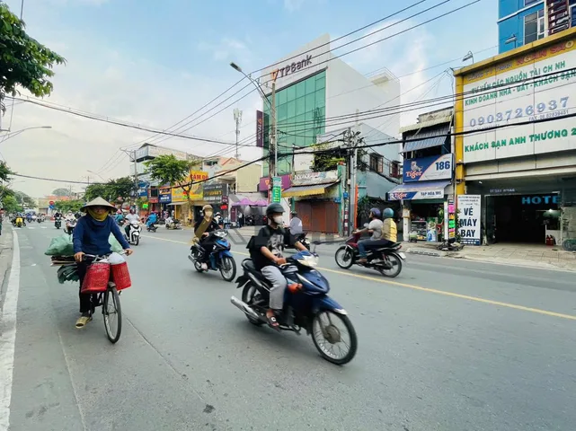 329  - SIÊU PHẨM MẶT TIỀN KINH DOANH ĐƯỜNG ĐẶNG VĂN BI - P. BÌNH THỌ- 400M2 NGANG 16M -XÂY BUILDING- VP- TOÀ NHÀ BANK BAO ĐẸP