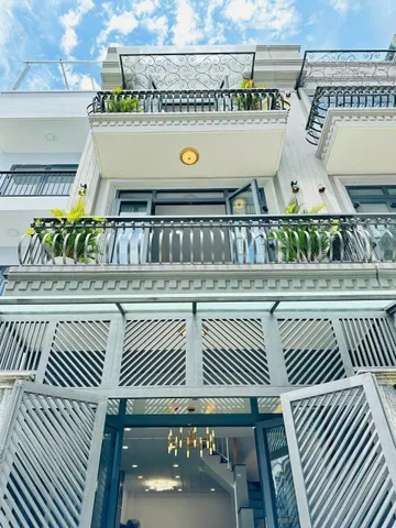 Hạ giá bán gấp! Nhà 41m2 Yên Thế, P2, Tân Bình. Gần sân bay TSN, giá 2 tỷ SHR