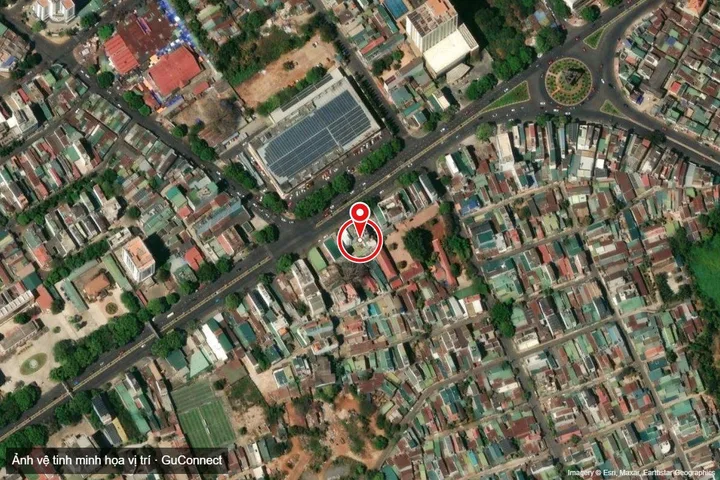 Bán MT NGUYỄN TẤT THÀNH 76m² full thổ cư ngang 2.8m giá 16.5 tỷ tại Phường Tân Lập