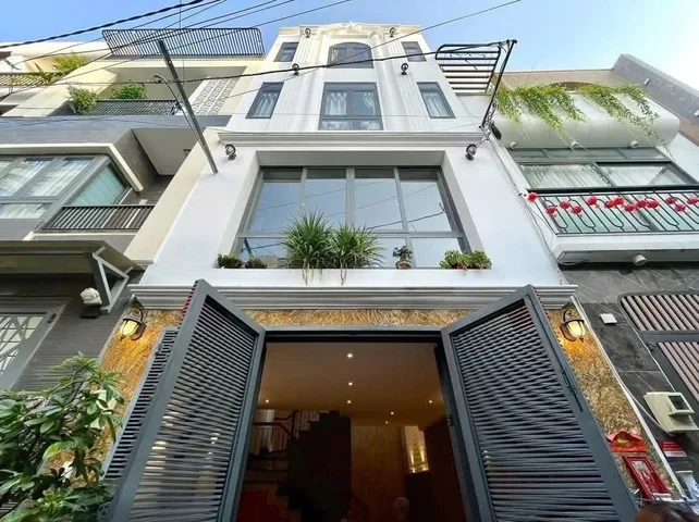 HẠ GIÁ CHỈ CÒN 2TỶ 450,NHÀ HOÀNG HOA THÁM, P6, BÌNH THẠNH.49,7M2 ,CÁCH CHỢ BÀ CHIỂU 3PHÚT ĐI XE.HẺM XE HƠI 5M