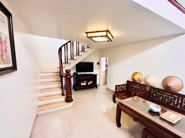 Nhà Trung Tâm Ba Đình 38m x 4 Tầng- Gần Hồ Đầm Tròn- Dân Xây Chắc Chắn- Nhỉnh 8 Tỷ