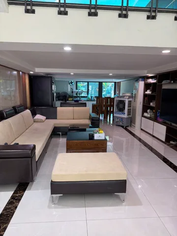 BÁN NHÀ 3 TẦNG KINH DOANH TỐT,NHÀ PHÍA BIỂN HỒNG HẢI,HẠ LONG,QUẢNG NINH