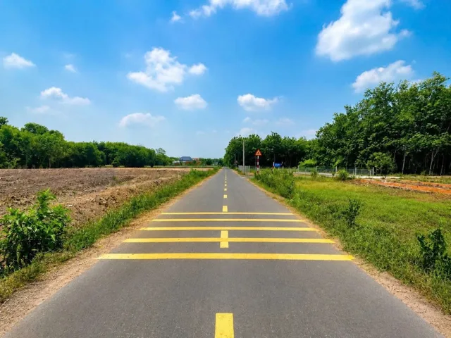 Bán đất đất Chơn Thành_Đồng Nai, diện tích 5x45, gần khu công nghiệp, điện nước sẵn có. GIÁ full 575tr
