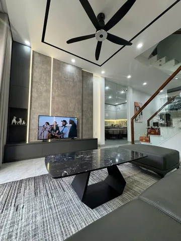 CẦN BÁN NHÀ 3 TẦNG ĐIỆN BIÊN PHỦ.
