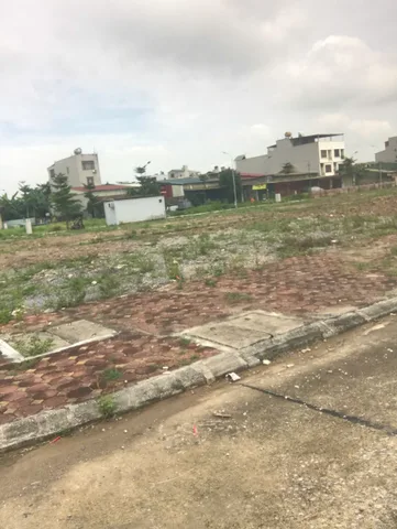 Khu Tam Giác ở đâu A/C biết chưa ạ
