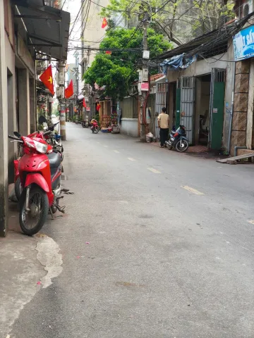 HÓT NHẤT ĐỒNG KỴ-72M/ MT 6M VÀI BƯỚC RA TRỤC CHÍNH -Ô TÔ ĐỖ CỬA -TRƯỜNG HỌC CÁC CẤP -CHỢ -CÔNG VIÊN -SÁT HANAKA - 700M RA CỘT ĐỒNG HỒ TP TỪ SƠN