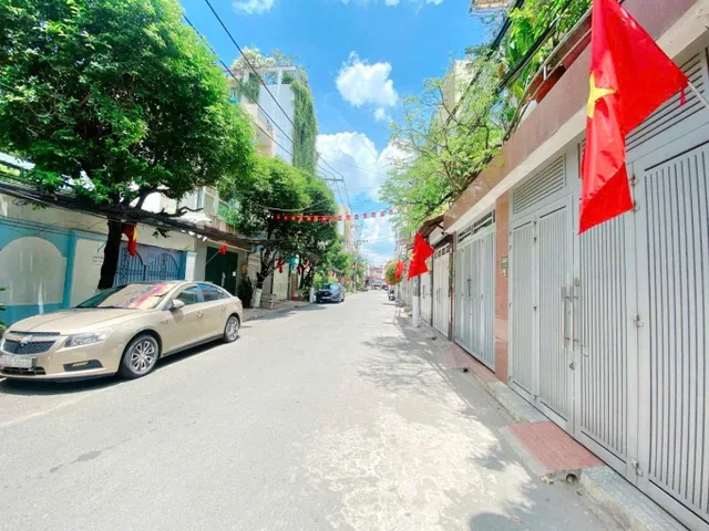 NHÀ ĐẸP – HOÀNG HOA THÁM – CỘNG HÒA – K300 – GA T3 – TÂN BÌNH – CHỈ 8.9 TỶ