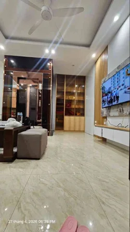 Bán Nhà Phố Cát Linh, 50m Diện Tích Rộng 6 Tầng Thang Máy, 3 Thế Hệ Ở. Giá 13,95 Tỷ