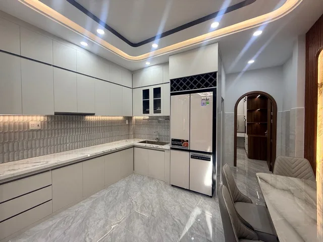 NHÀ SIÊU SANG,GIÁ CỰC TỐT, NỘI THẤT CAO CẤP, MẶT TIỀN HẼM 4M,