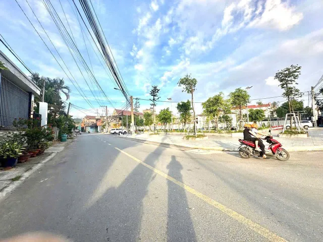 DÃY NHÀ TRỌ VỚI DT257M2; 10 X 26 12PN :12WC NGAY ĐƯỜNG ĐÔNG MINH, ĐÔNG HÒA DĨ AN BÌNH DƯƠNG.