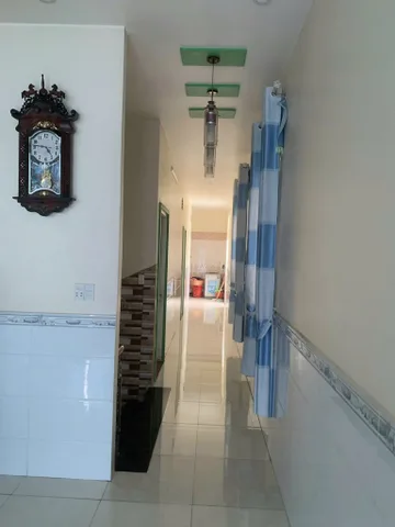 Bán nhà mái thái diện tích lớn có sẵn thu nhập 3 phòng trọ phía sau