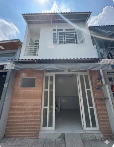 NHÀ BÌNH TÂN . GẦN NGÃ TƯ BỐN XÃ